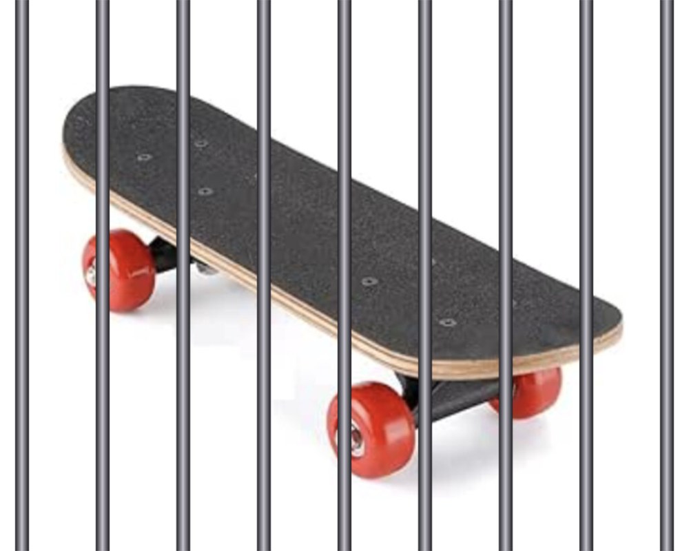 Mini Skateboard in Jail